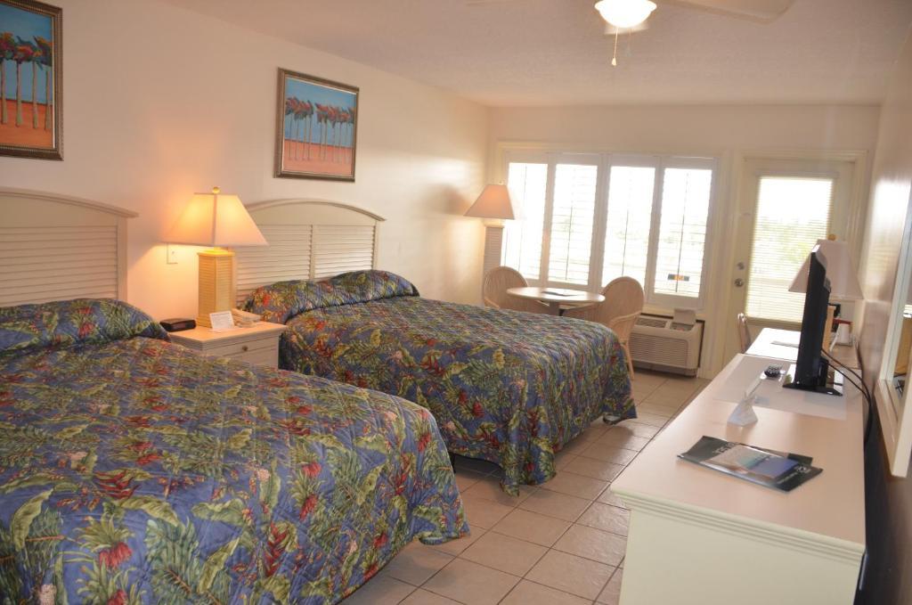 Pirate'S Cove Resort And Marina - Stuart Room photo